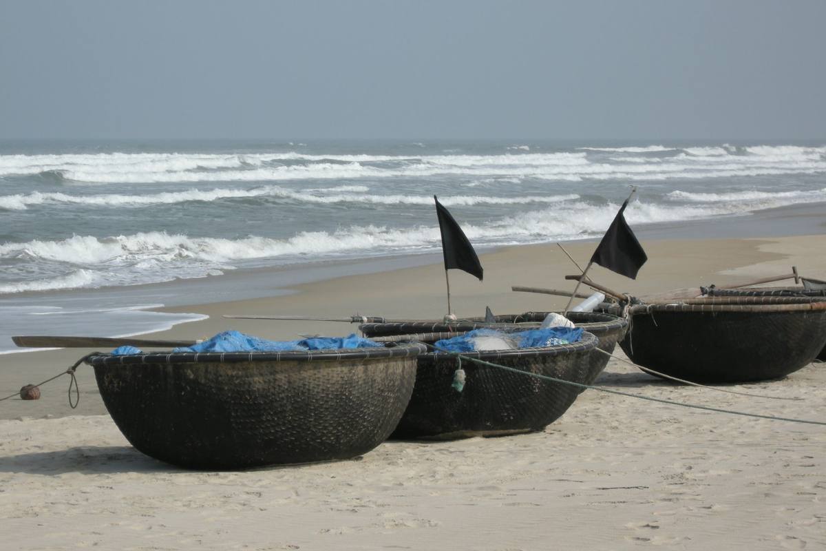 Basket boats on Non Nuoc beach