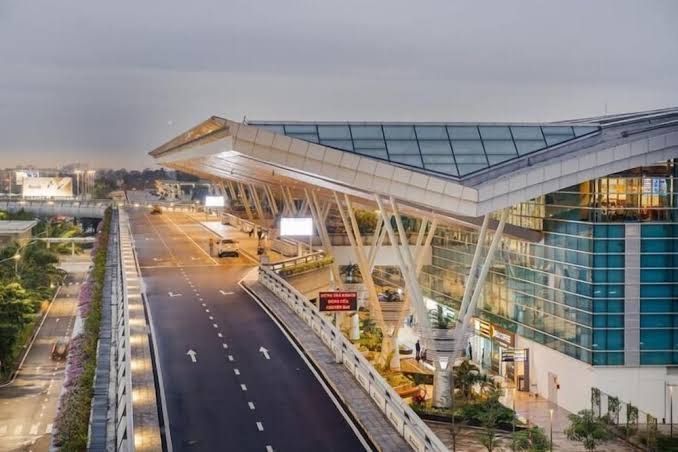 AIRPORT Homestay