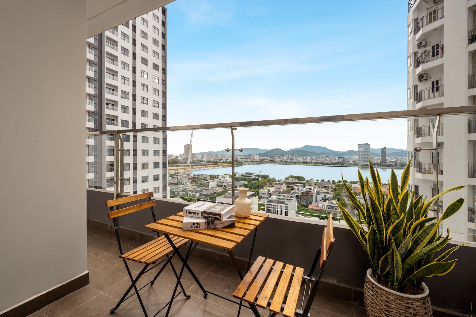 Monarchy Han Riverside Apartment (Building B1) by The Salt Collections