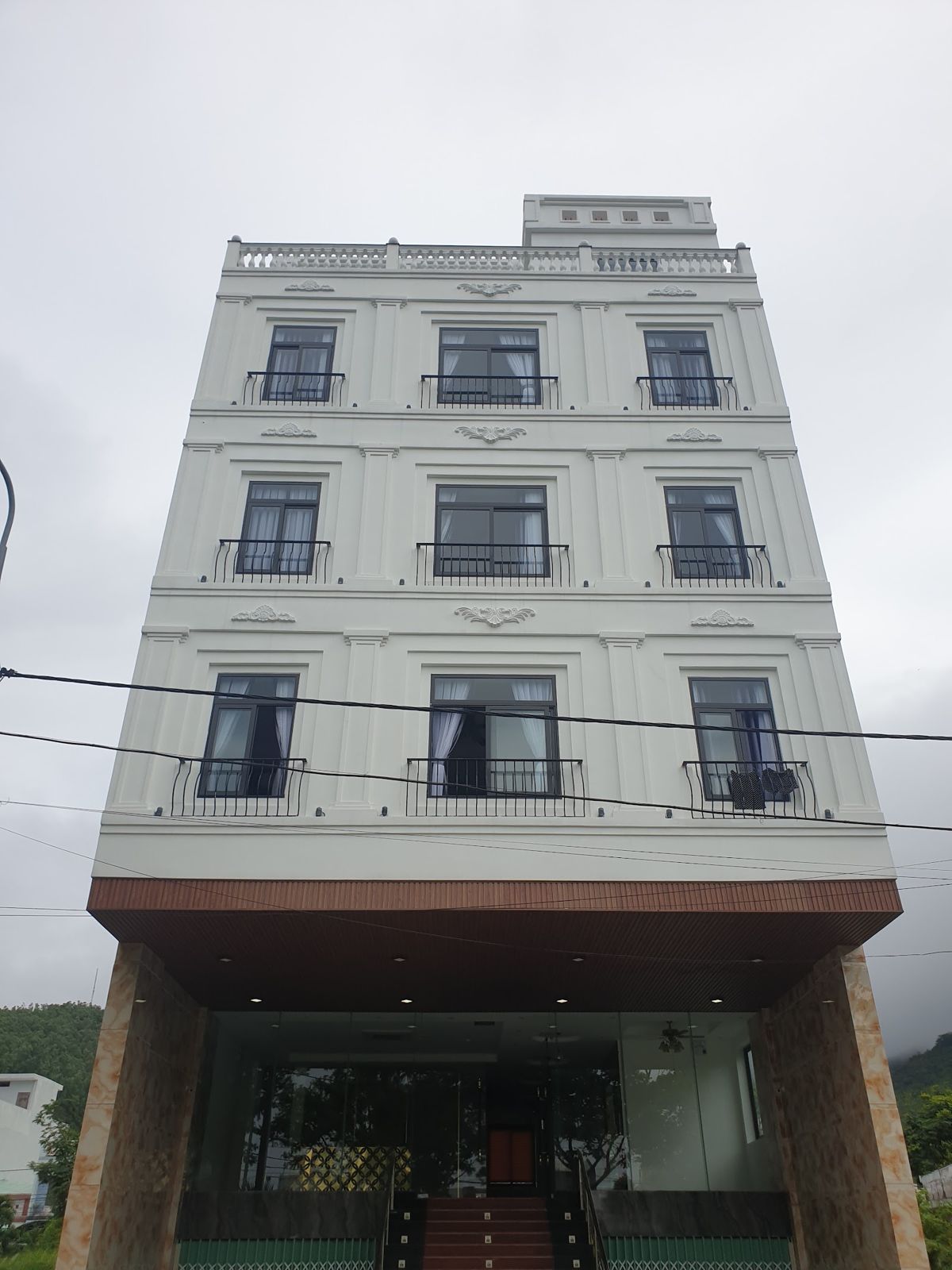 Dr Dan Hotel & Apartment