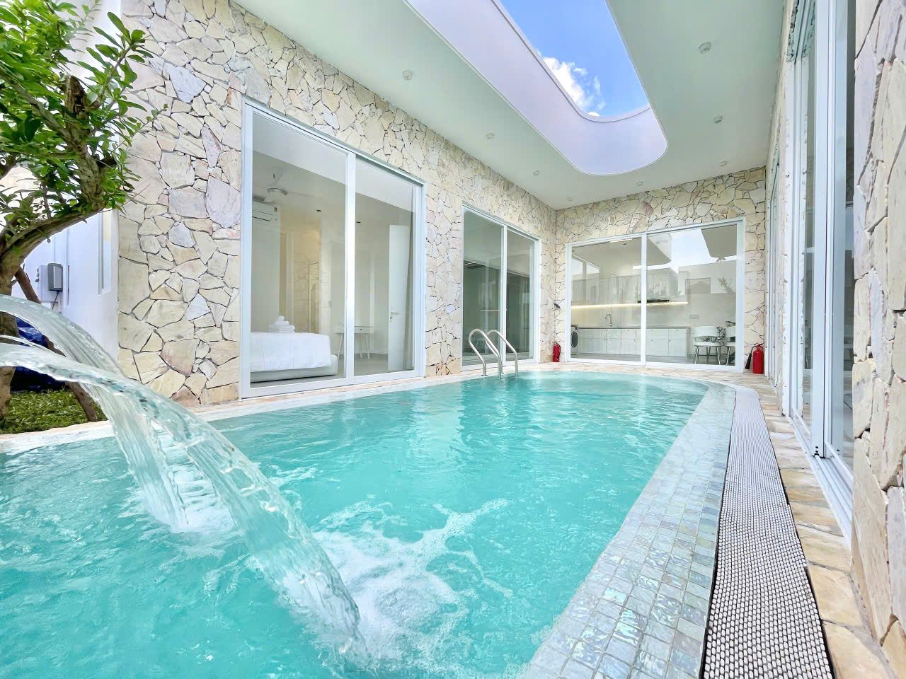 Maris Villa