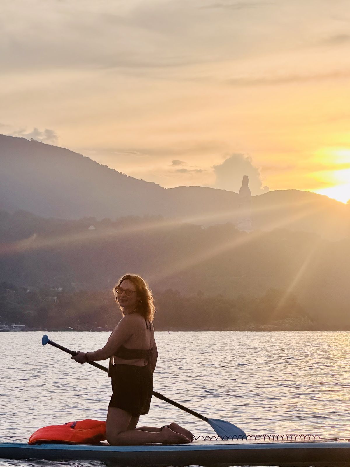 SUP Station Da Nang – Sunrise SUP Tour