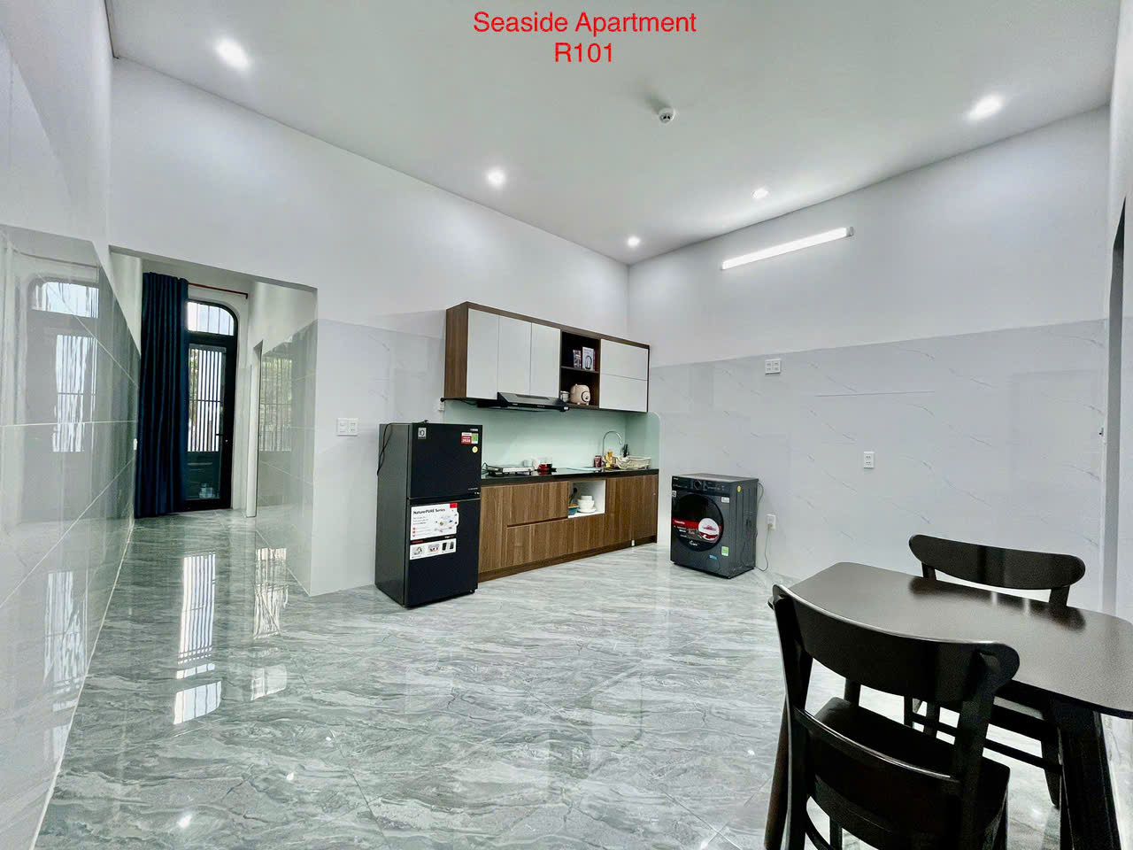 Seaside Apartment Da Nang