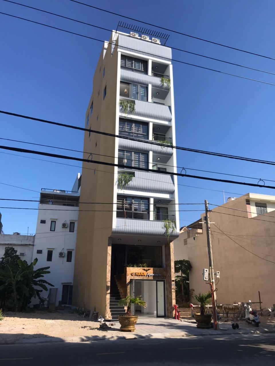 CH Hana Apartment