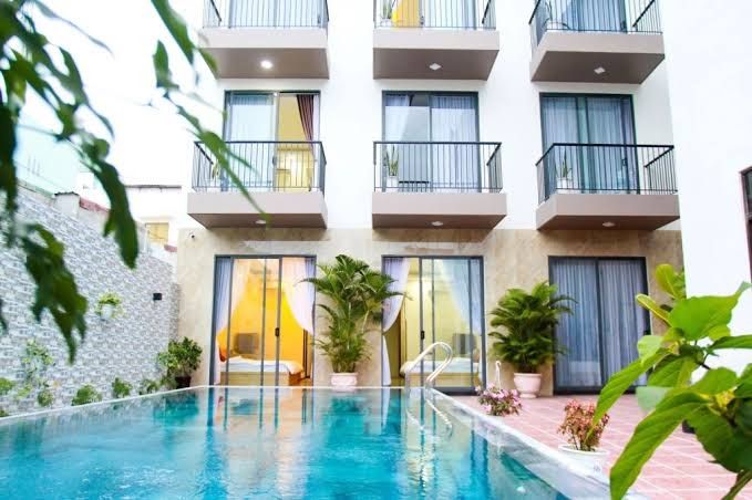 Lavencos Hotel My Khe Beach Da Nang