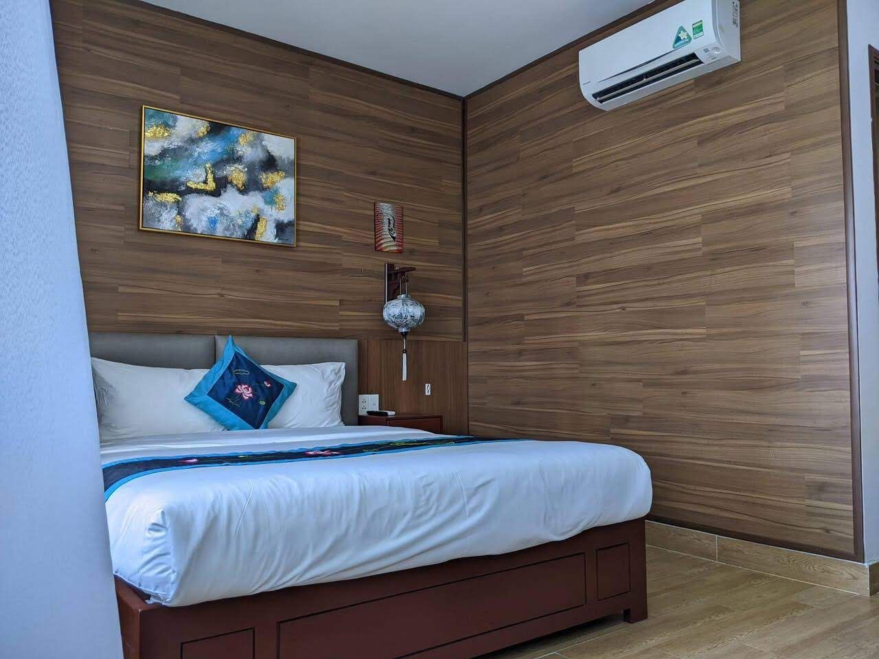 Angel Hotel and Apartment