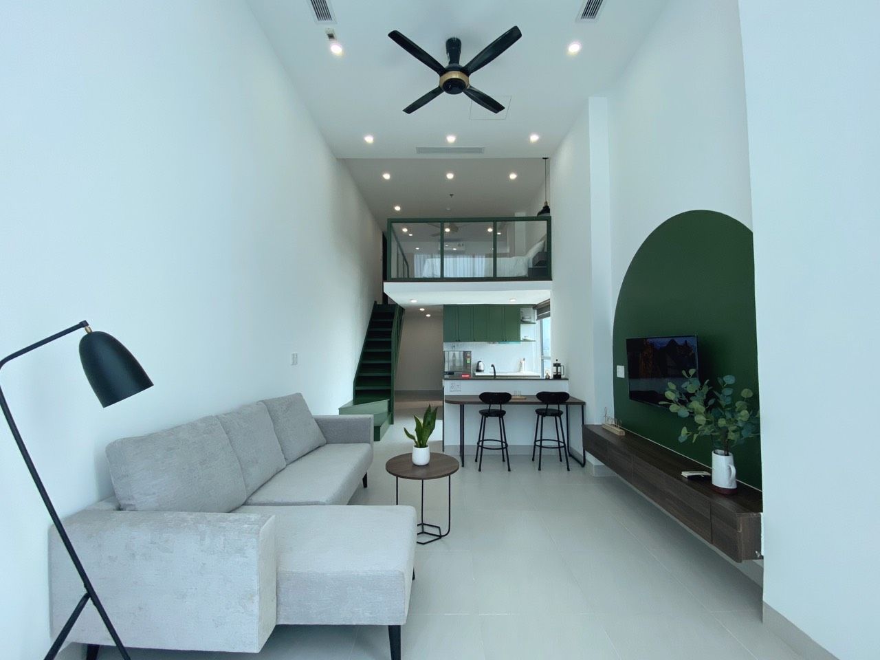 Cloud9 Office & Studio