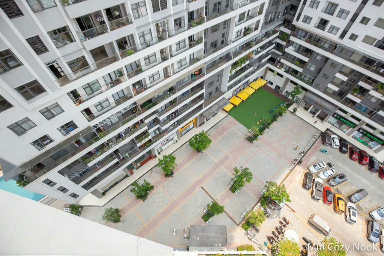 Monarchy Luxury Serviced Apartments – By Charm Homestay Vietnam