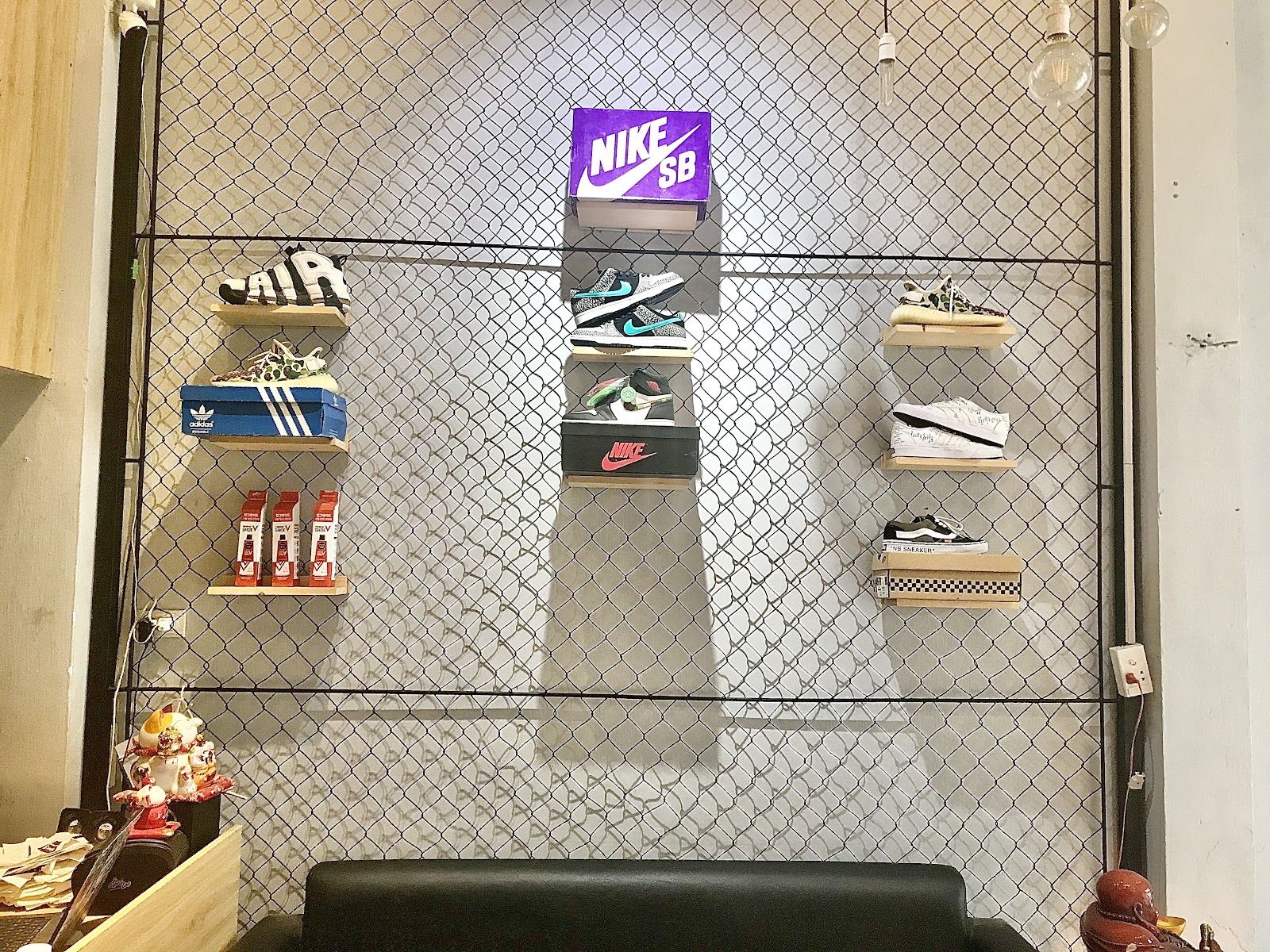 S.Station Sneaker Spa - Vệ sinh giày Đà Nẵng