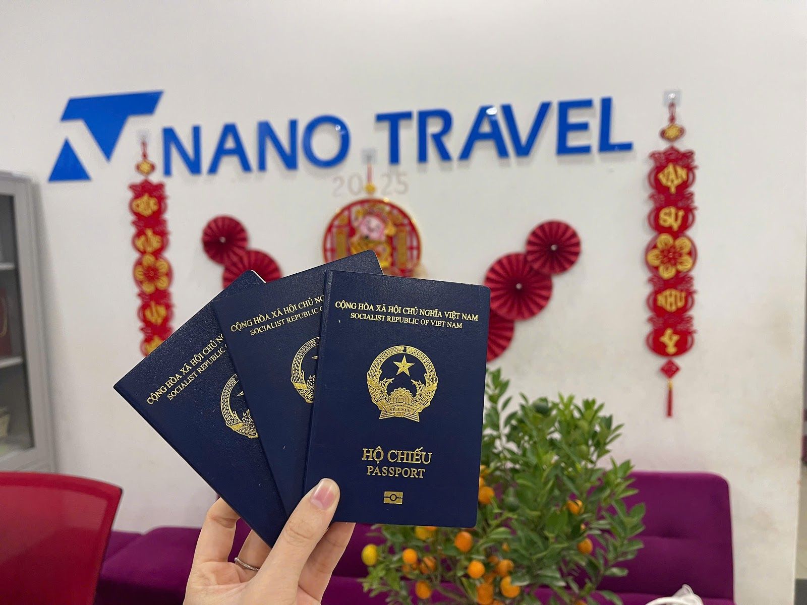 Dịch vụ làm hộ chiếu