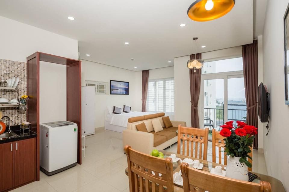 Mango Pine Apartments