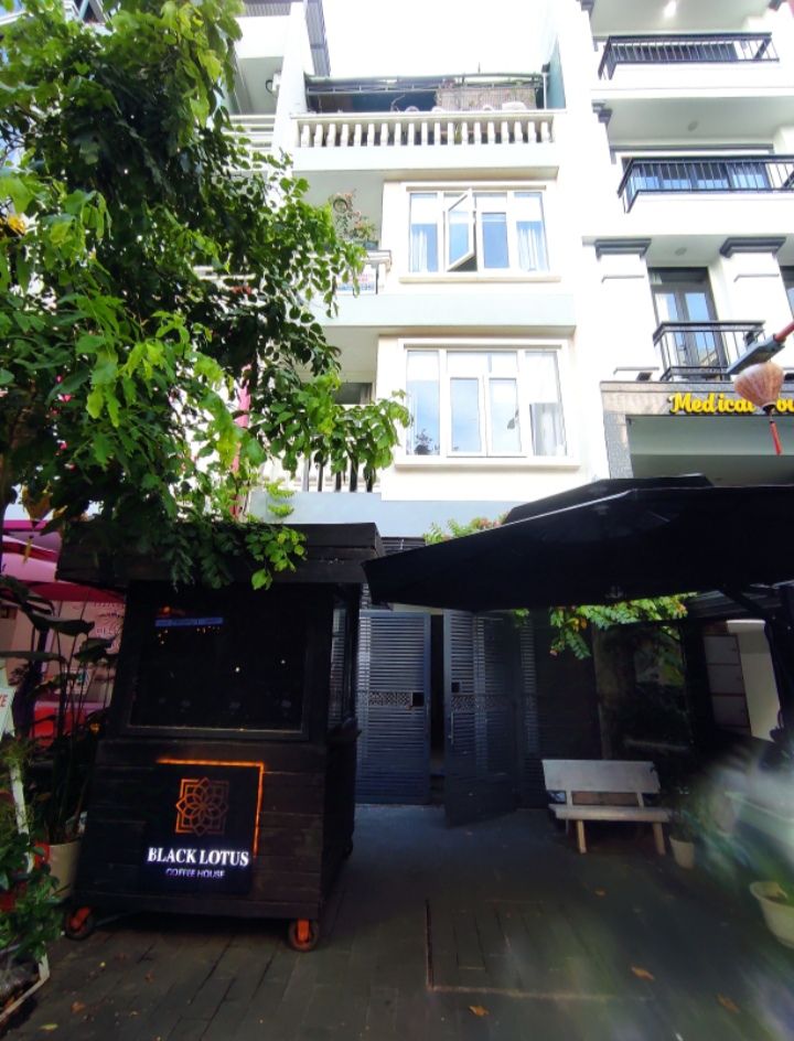 Canary Apartment