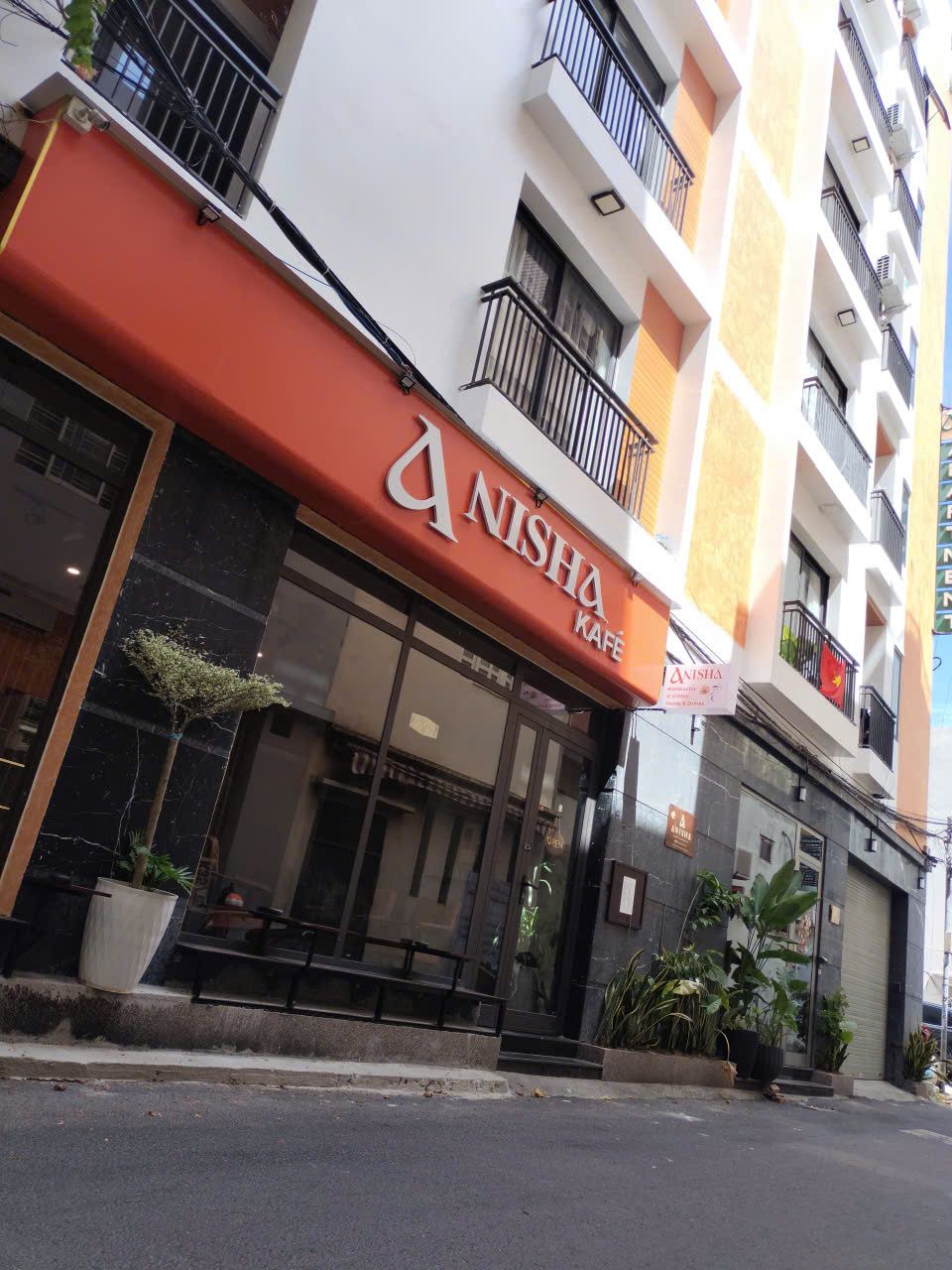 Anisha Home & Apartment