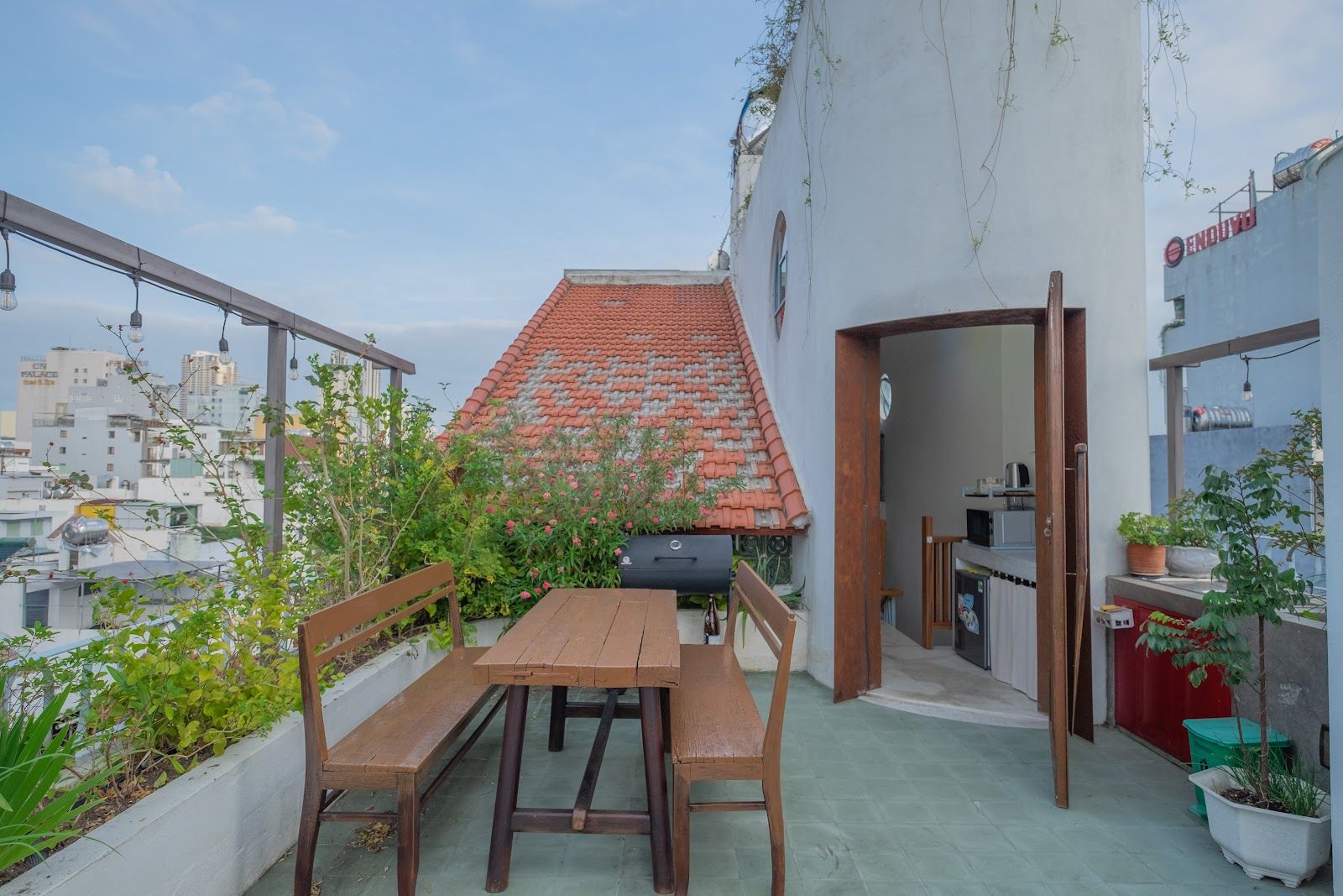 Tropical House Apartment Da Nang