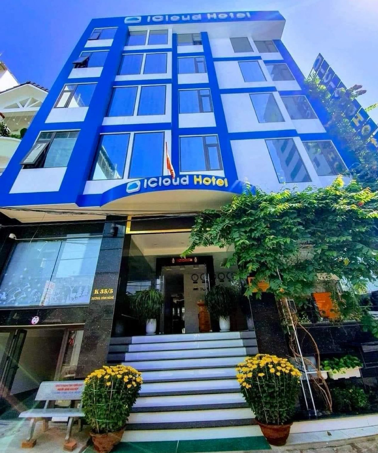 ZuKa Hotel & Apartment