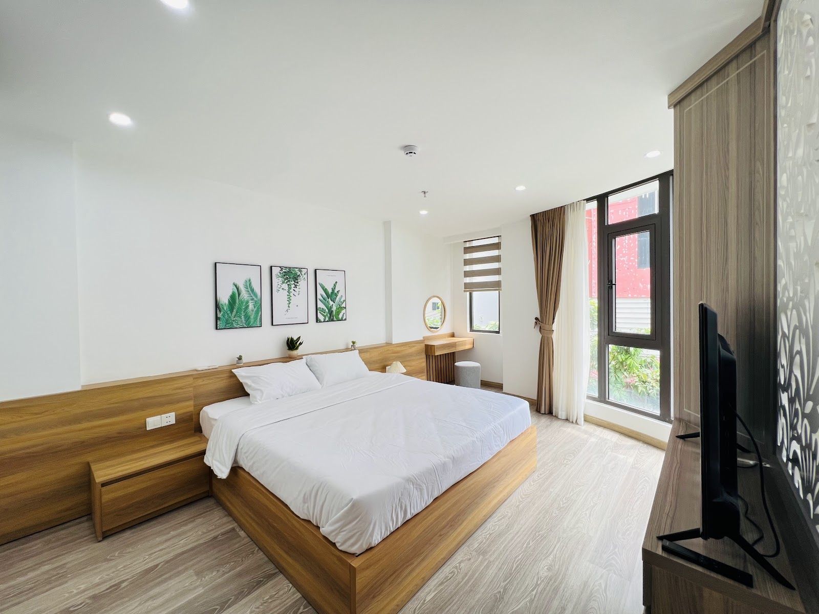 KHANH Apartments