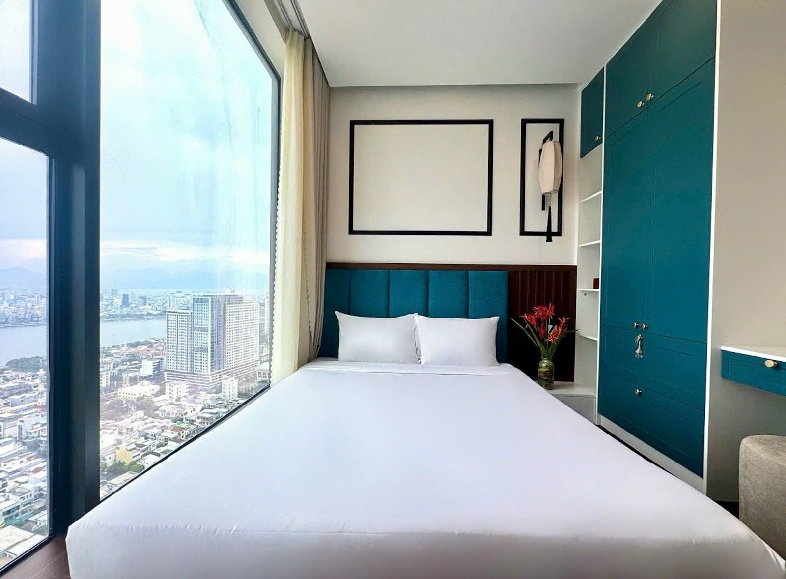 Panoma 1 Apartment