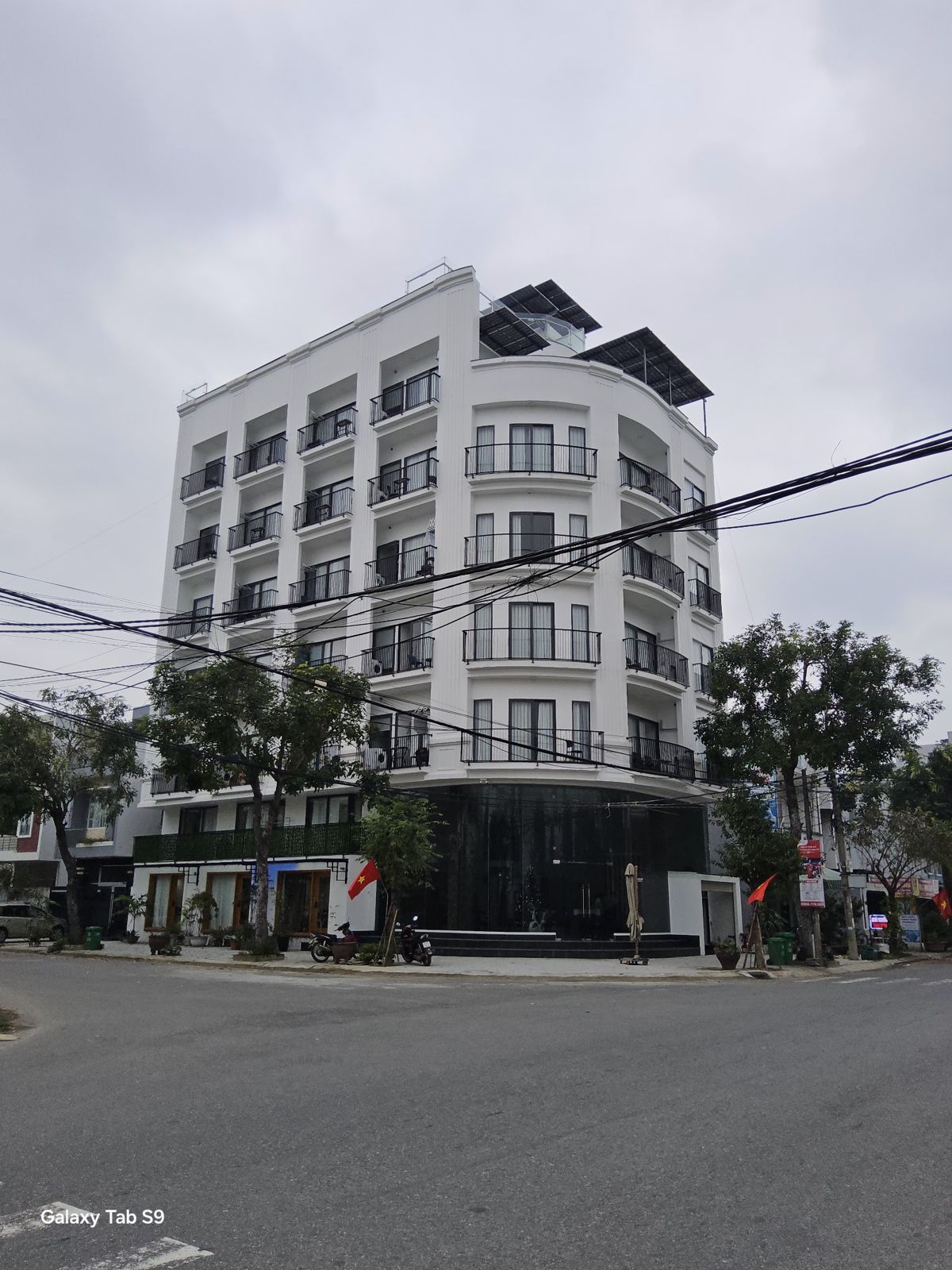 Chau An Luxury Building