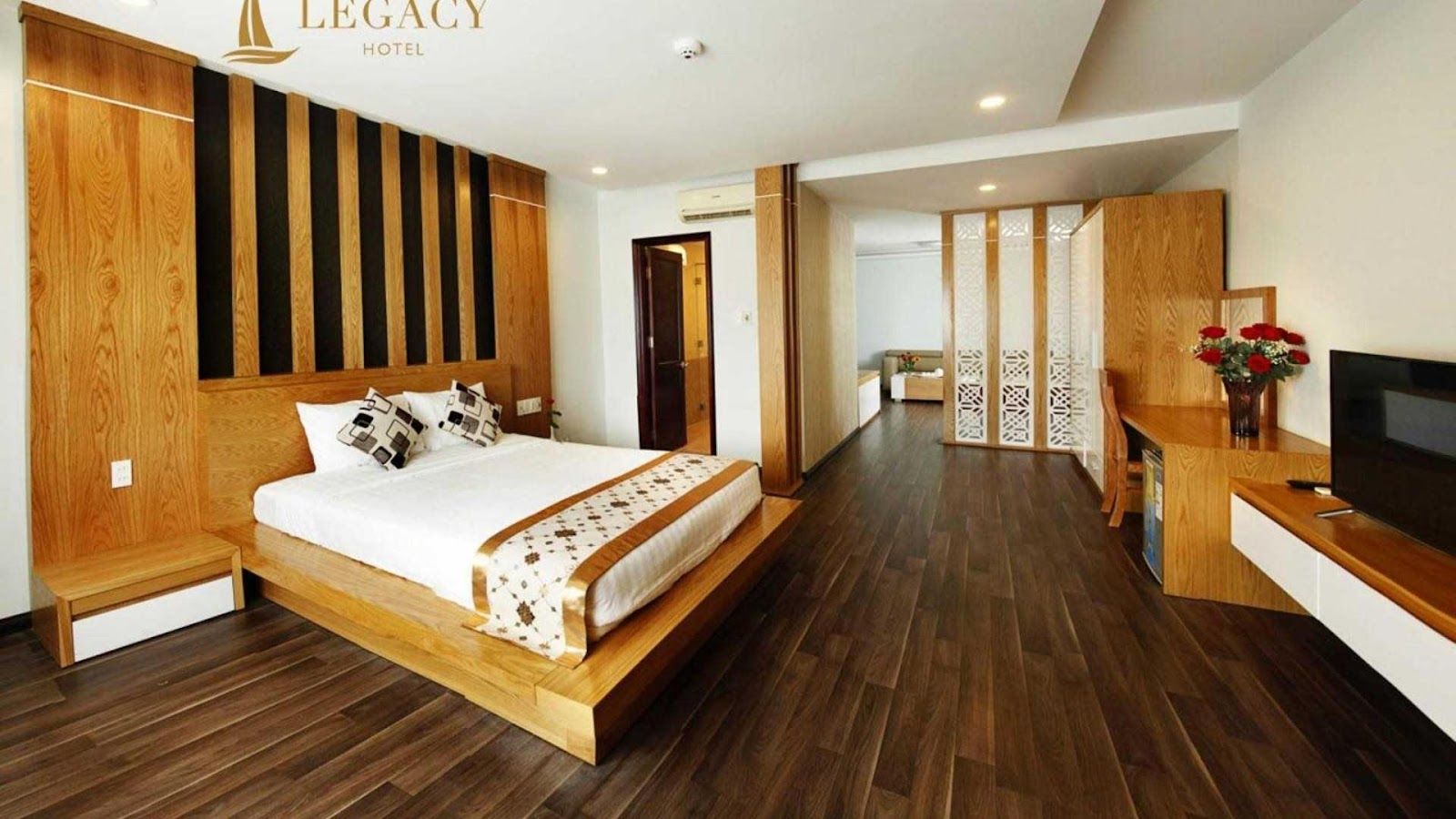 Legacy Riverside